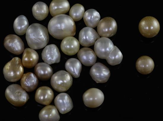 Twenty eight loose undrilled natural saltwater pearls, with Gem & Pearl Laboratory report date 23/7/2019,